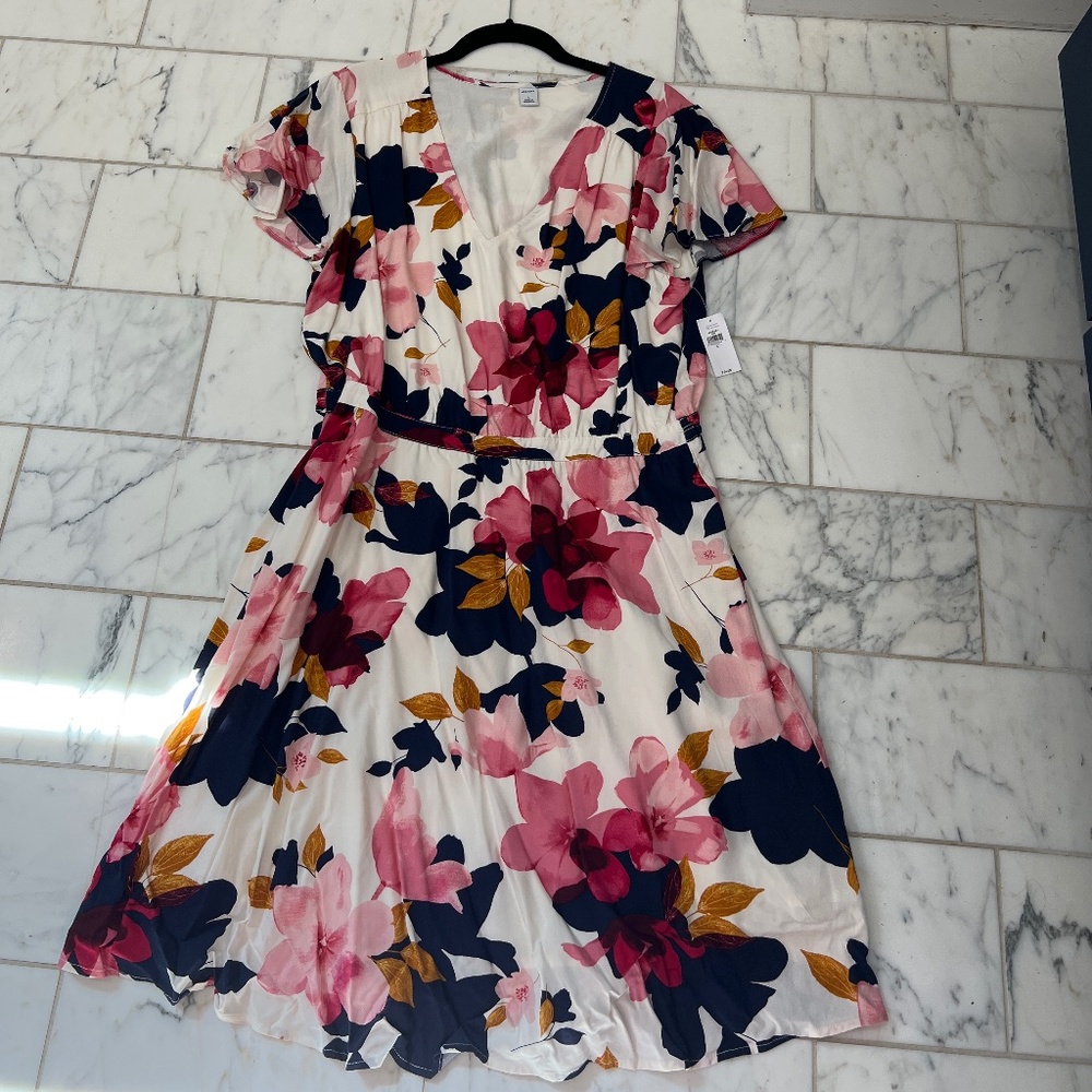 Women’s dress